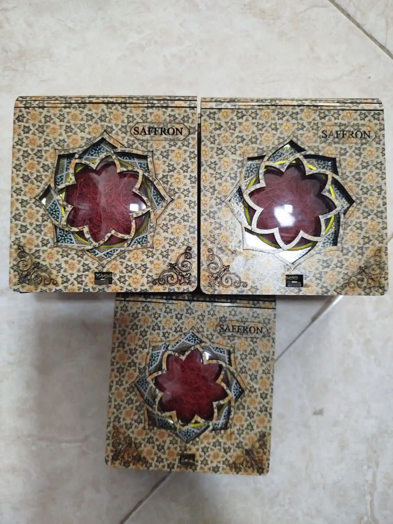 زعفران سوپرنگین ظرف چوبی